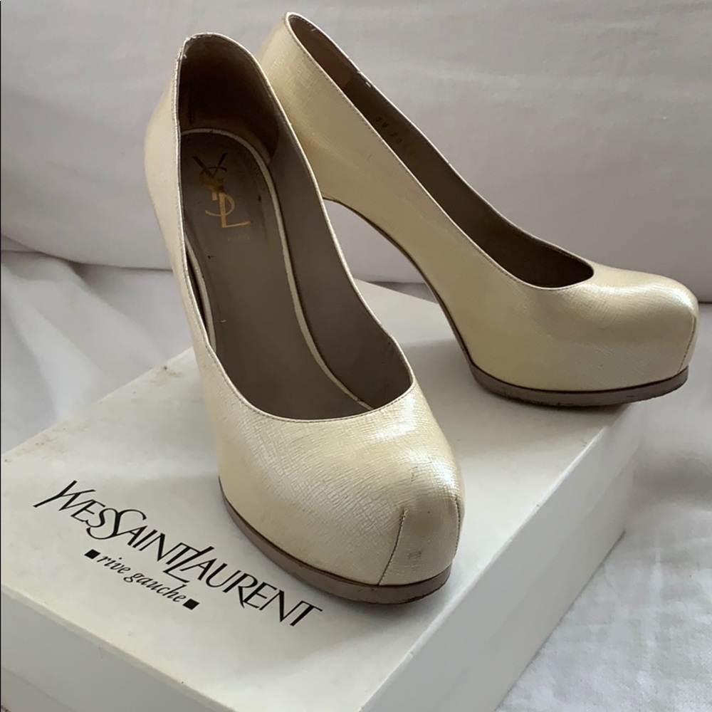 YSL tribtoo 80 pump paille patent